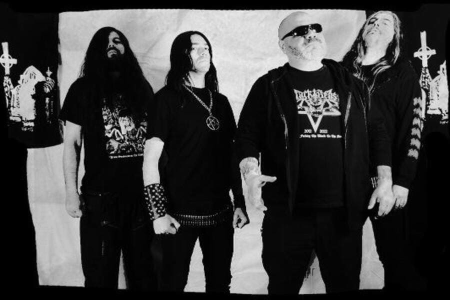 Gravered — band photo